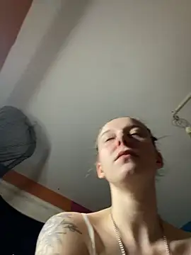 Melissa-Schneider online show from April 6, 6:09 pm