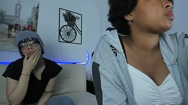 chiki carm online show from April 15, 7:58 pm