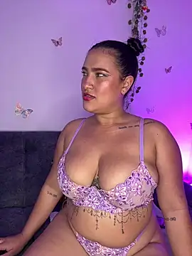 veronica  olsonn online show from April 5, 4:00 am