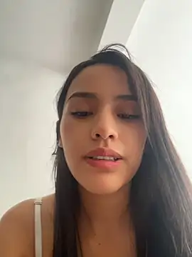 Mia-villalobos online show from May 23, 3:54 pm