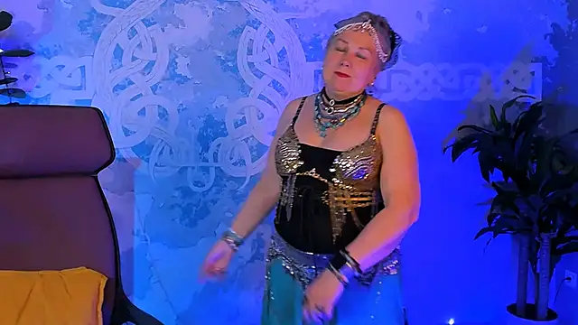 LilaMaharani online show from March 19, 1:15 pm