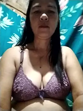 sweet lyn2025 online show from March 24, 8:25 pm