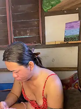 ur lovelychen online show from May 15, 10:45 pm