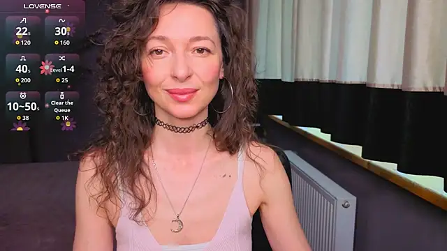 Kate Millersi online show from July 2, 11:38 am