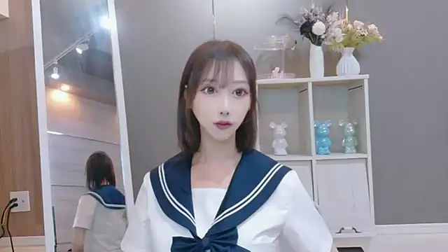 Asuka H xxx online show from April 15, 12:17 pm