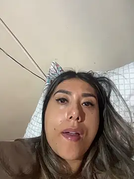 stefanyqueen69 online show from March 9, 3:48 pm
