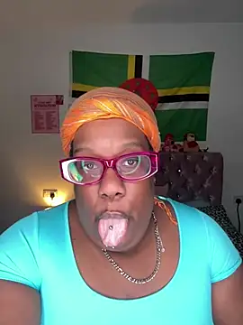 SweetCurvyRose online show from March 3, 10:27 pm