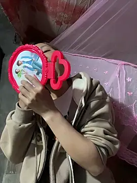 Mimi pussy online show from April 2, 12:57 pm