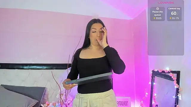 Emily Roussee online show from April 11, 11:36 am