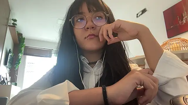 LatoshaLipitz online show from March 5, 4:36 pm