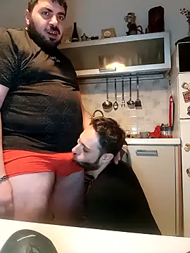 bear skinny online show from March 17, 11:20 pm