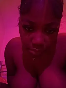 babycoco56 online show from March 2, 7:20 pm