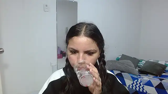 kimmyfuckass online show from July 7, 12:19 pm