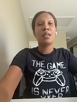 TrustMySoles online show from April 14, 8:42 pm