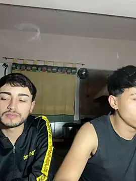 Lucasss2204 online show from March 26, 4:36 am