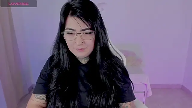 heeyy kitty online show from April 11, 6:22 pm