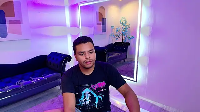 TarlyWho online show from April 21, 11:28 am