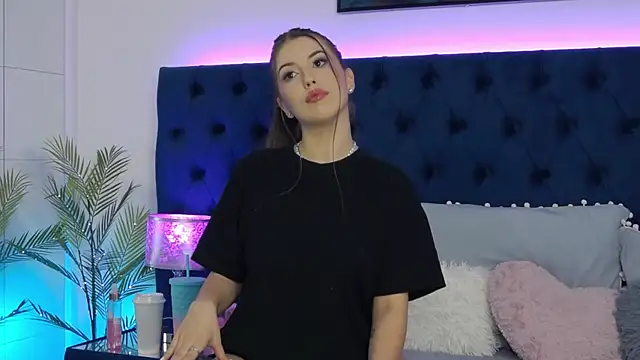 VenusSinclairr online show from April 17, 11:40 pm