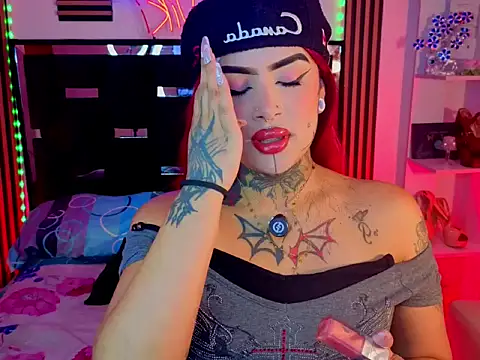 LauriInk1 online show from April 7, 7:38 pm