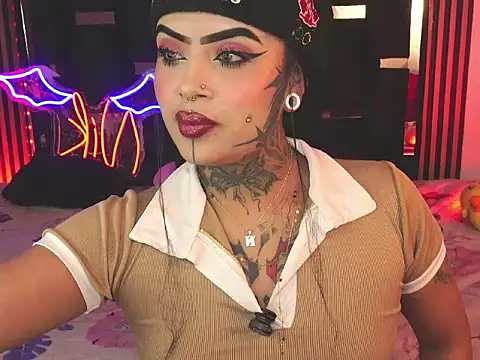 LauriInk1 online show from April 14, 6:19 pm