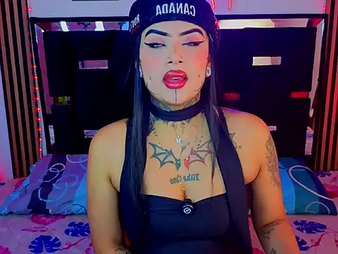 LauriInk1 online show from April 10, 5:30 pm