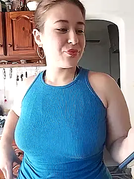 beluve l online show from April 11, 6:11 pm