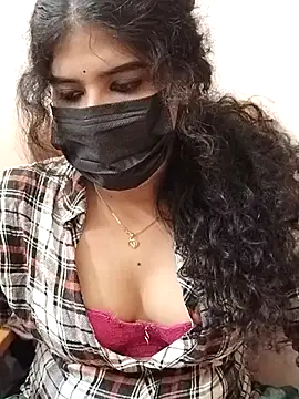 Sunitha28 online show from March 20, 5:40 pm