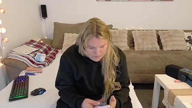 Jolina Juice online show from April 11, 9:02 am