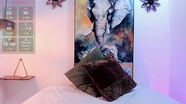 Sussana Wild online show from April 7, 3:47 pm