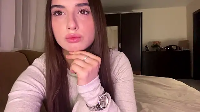 LunaTune online show from April 5, 10:09 pm