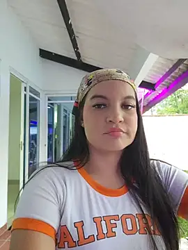 Pretty Julieta online show from March 30, 10:09 pm