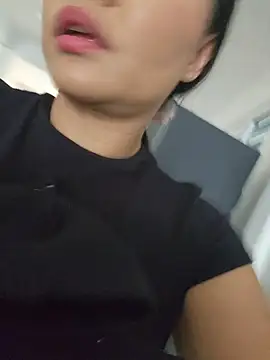 Pretty Julieta online show from April 12, 9:17 pm