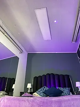 MeganSpencer  online show from April 7, 5:31 am