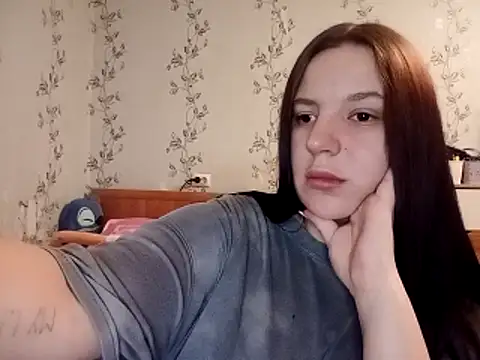 symmetryinvoid online show from April 2, 3:42 pm