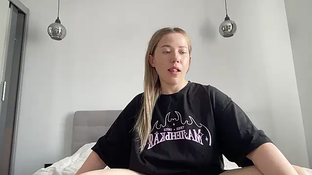 alyrasun online show from June 27, 12:22 pm