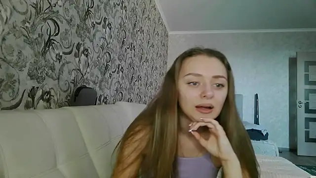 MysticGlimmer online show from March 25, 12:41 pm