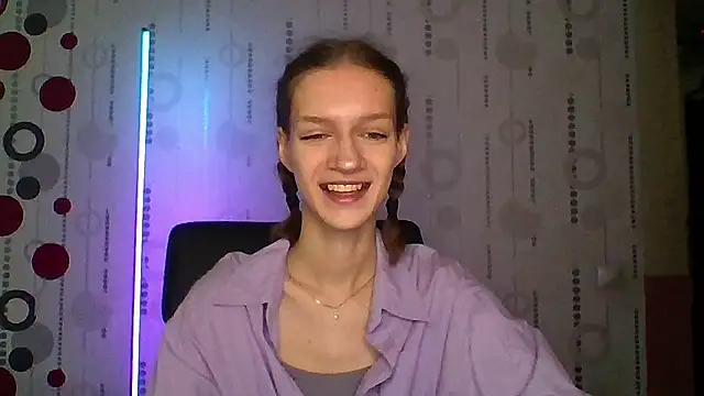 Chrissy Joyful online show from April 18, 5:10 am