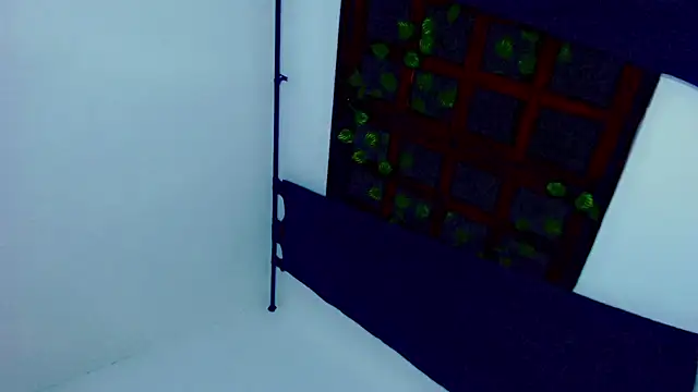 laaura dolll online show from March 19, 4:06 am