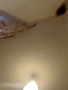 ManuelaX online show from October 10, 9:14 am