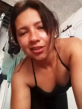 Marianaxc online show from March 20, 4:45 pm