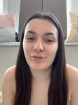 HotCherry18 online show from March 22, 9:26 am