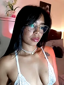 nathyjonees online show from June 28, 12:34 pm