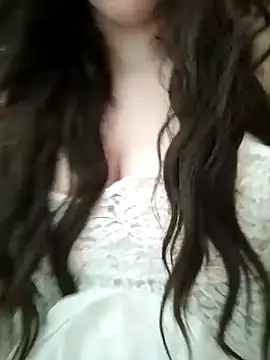 Kamilya89six online show from April 23, 4:09 pm