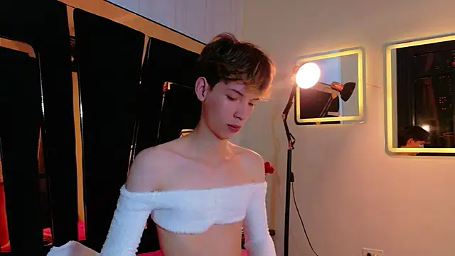 Stefany PiInk online show from April 2, 1:41 pm