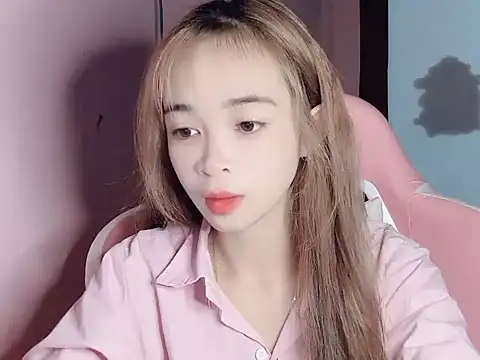 Odile068 online show from April 11, 5:49 pm