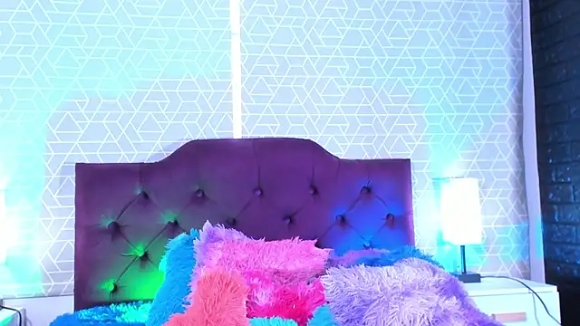 Sary LittleSmiles online show from April 14, 11:43 am