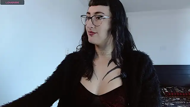 VelvetVal  online show from March 24, 3:06 pm