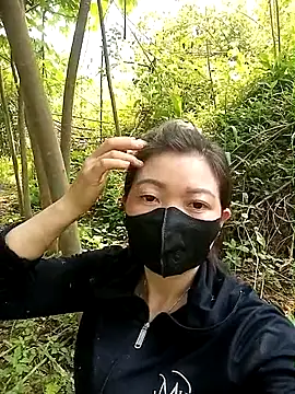 Bling-pusy online show from April 7, 5:31 am