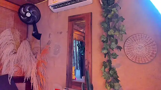 Victoria Gonzalez online show from April 23, 12:29 pm