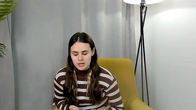 ZulmaPinley online show from March 9, 7:00 am